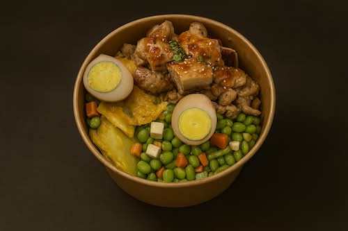 Thai Style BBQ Chicken Egg Fried Rice🌶 / 泰式燒雞炒飯🌶